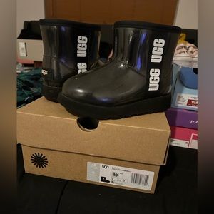 Ugg Kids Classic Clear Mini Size 10c Black Great Condition